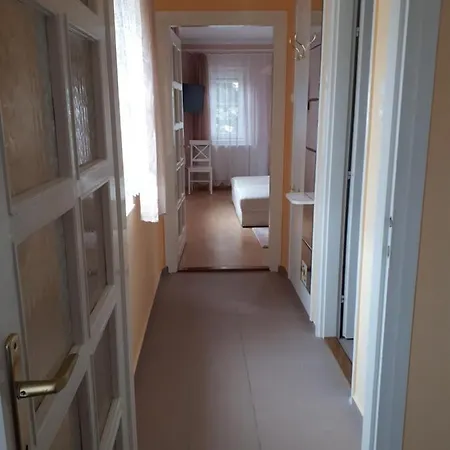 Lusti Apartman